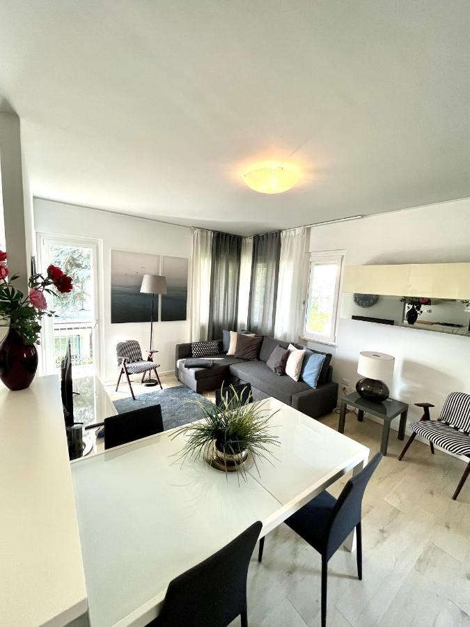 Your Familyapartment In ซีร์มิโอเน ภายนอก รูปภาพ