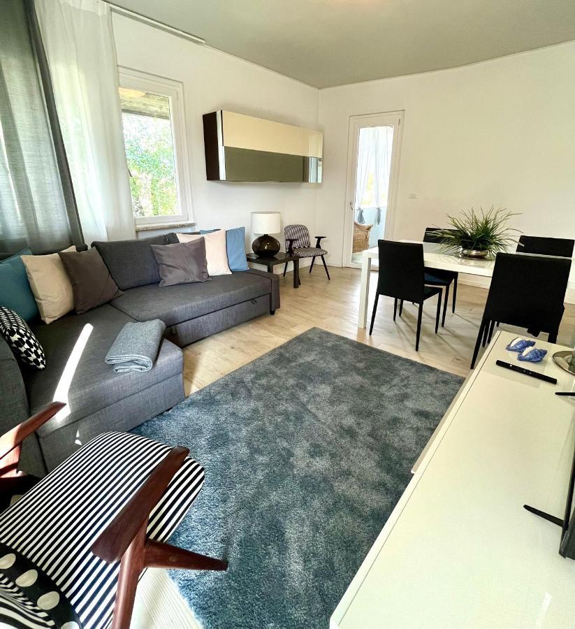 Your Familyapartment In ซีร์มิโอเน ภายนอก รูปภาพ