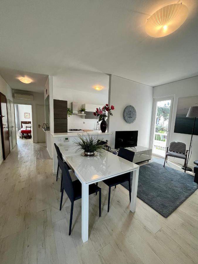 Your Familyapartment In ซีร์มิโอเน ภายนอก รูปภาพ