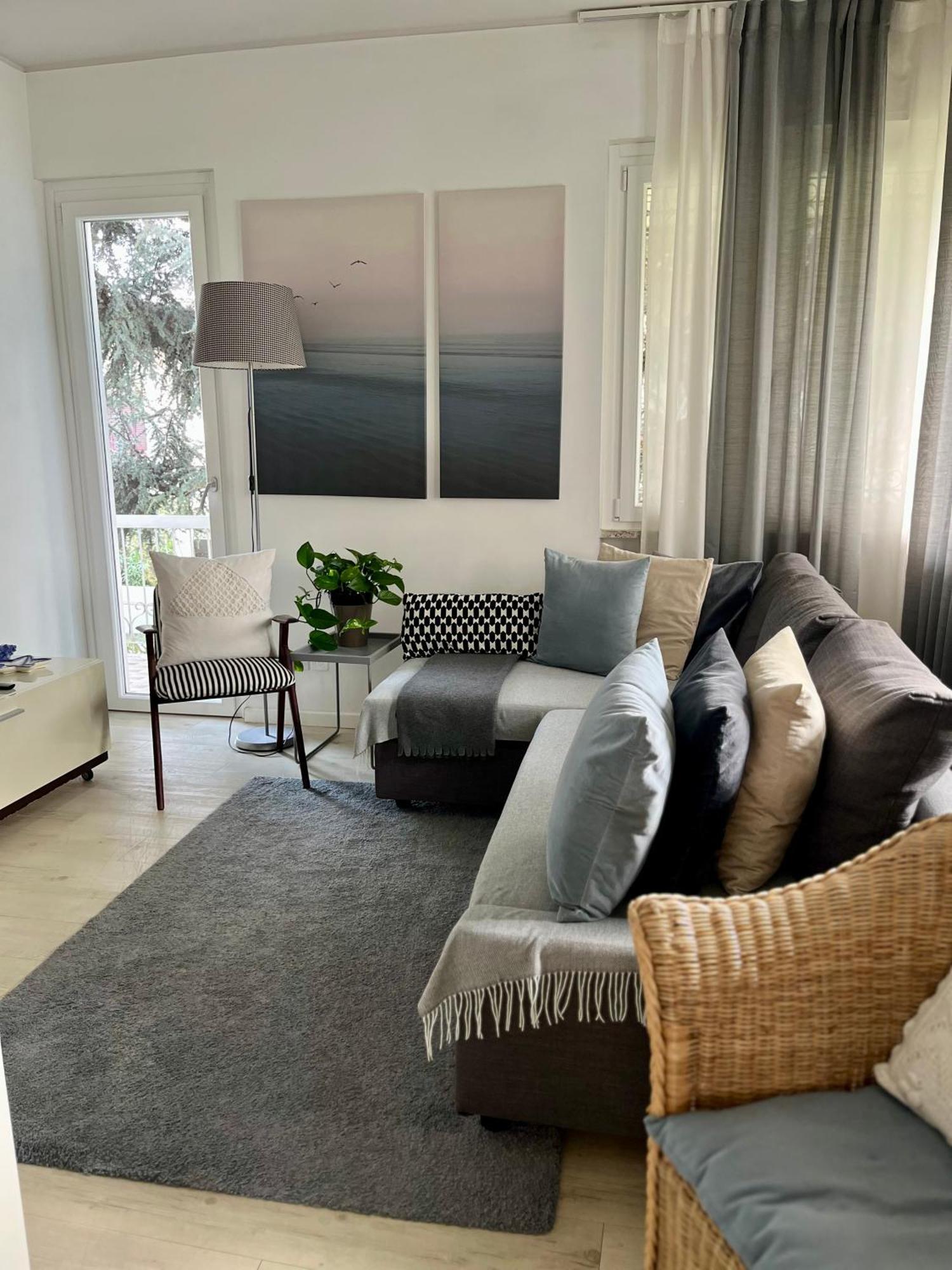 Your Familyapartment In ซีร์มิโอเน ภายนอก รูปภาพ
