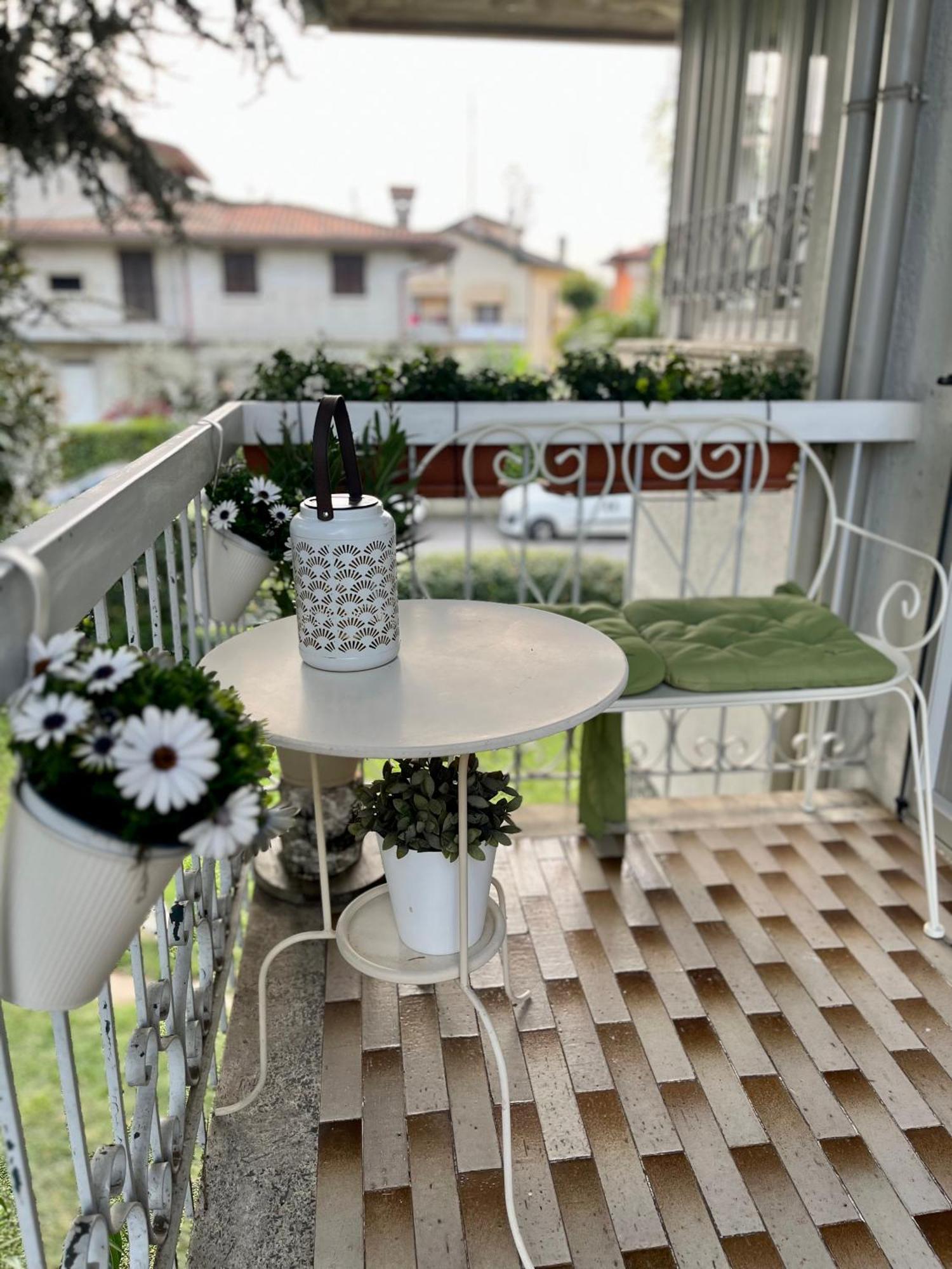 Your Familyapartment In ซีร์มิโอเน ภายนอก รูปภาพ