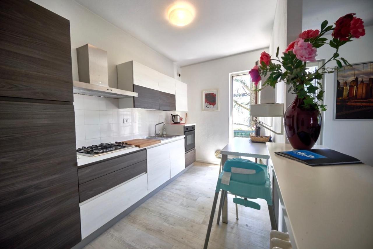 Your Familyapartment In ซีร์มิโอเน ภายนอก รูปภาพ